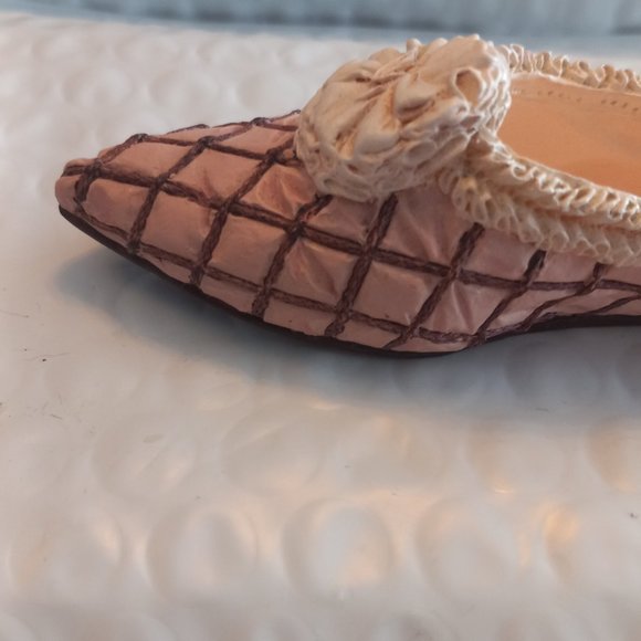 Just The Right Shoe By Raine Truffles Mini Figurine 25086 - Picture 2 of 9